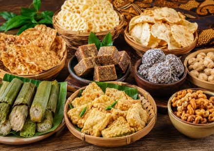 Makanan Ringan Khas Jawa Timur