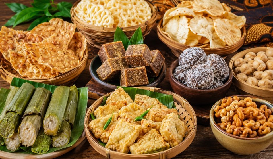 Makanan Ringan Khas Jawa Timur